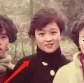 娱乐圈吃瓜爆料女爱豆,揭秘吃瓜爆料的背后故事